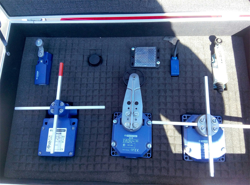 起重設(shè)備零部件